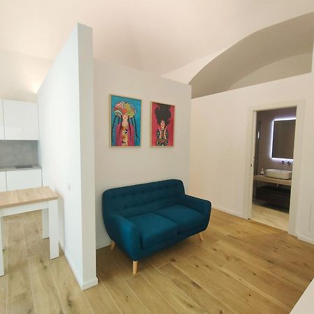 Apartamento Andrea'S 12 Bari Exterior foto